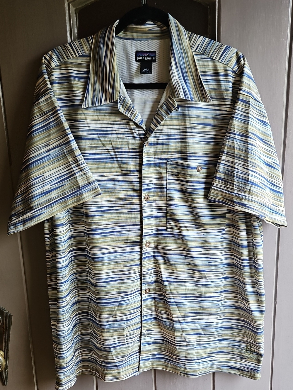 Patagonia Rhythum " Inyo Shirt" Vintage 2003 Capeliene Striped Buttondown